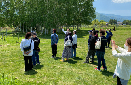 社員同士の休日の写真